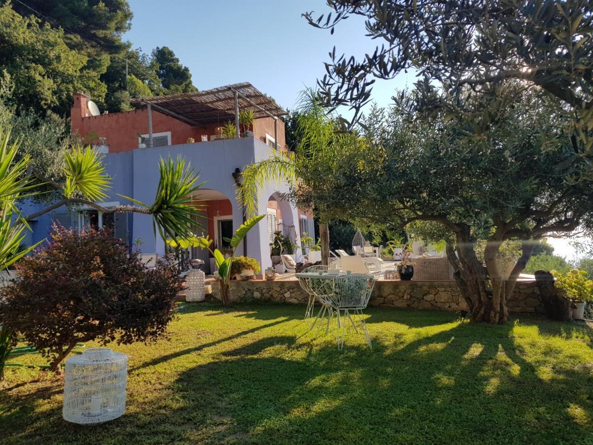 La Bouganvilla Charme & Relax Vista Mare Finale Ligure Exterior photo